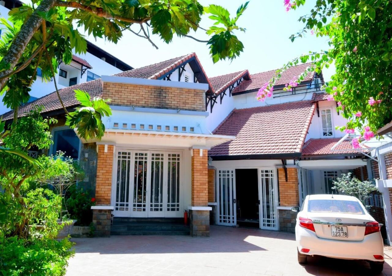 Golden Star Villa Hue Exterior photo