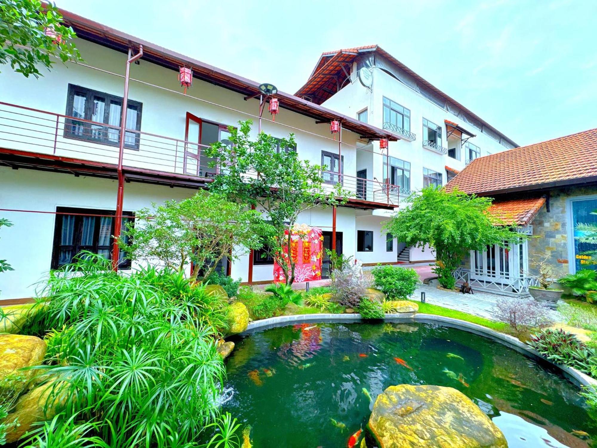 Golden Star Villa Hue Exterior photo